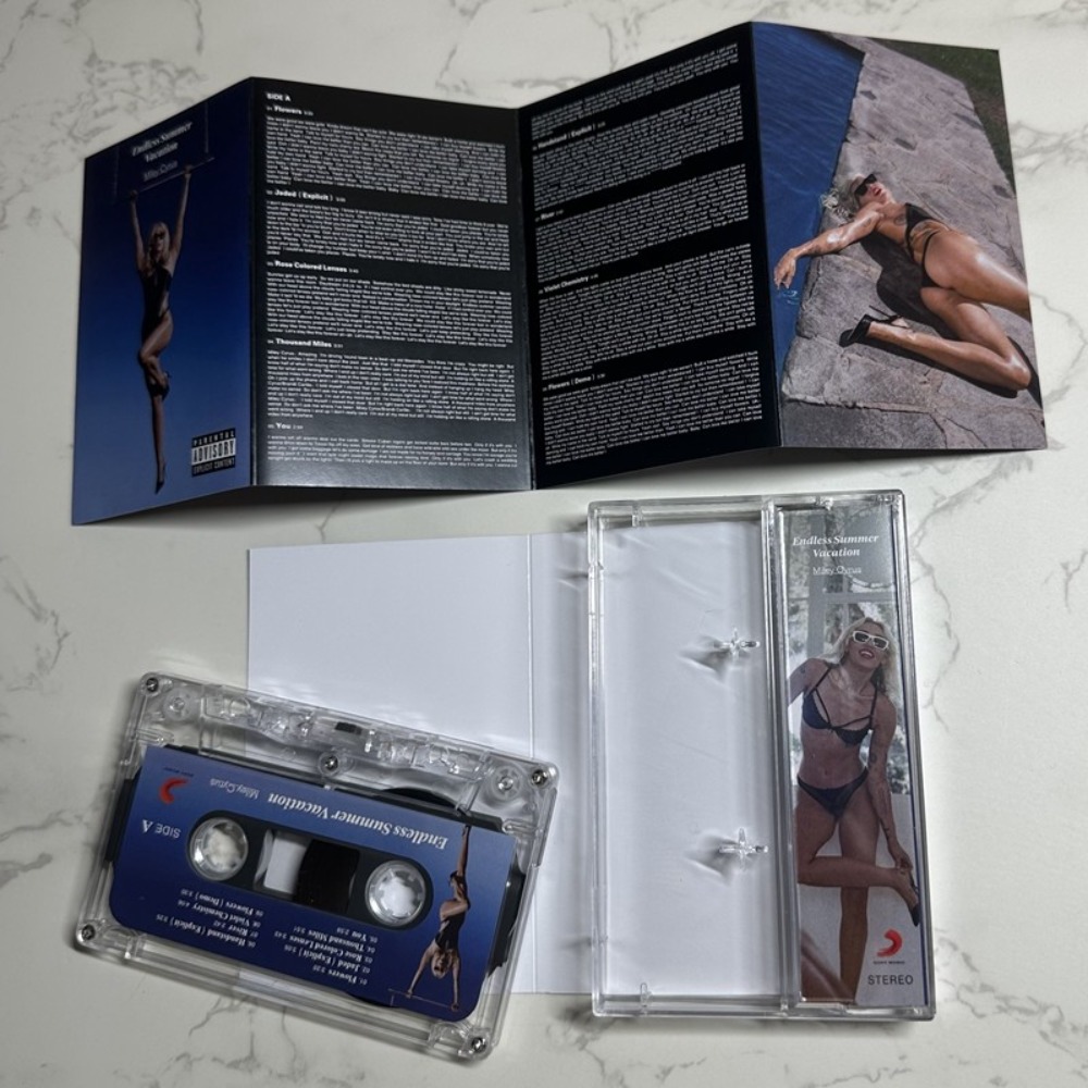 Miley Cyrus Cassette Tape | En - Audio With Music recension och pris